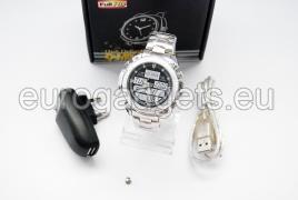 Camera with motion detector (with chain)