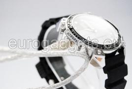 Camera with motion detector