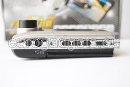 FullHD digital camera with 2.5