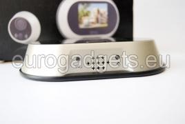 Door peephole with a large screen